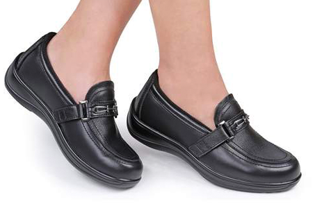 stylish-shoes-for-women-who-wear-AFOs